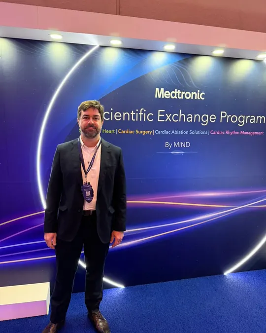Dr vlander gomes no medtronic scientific exchange program